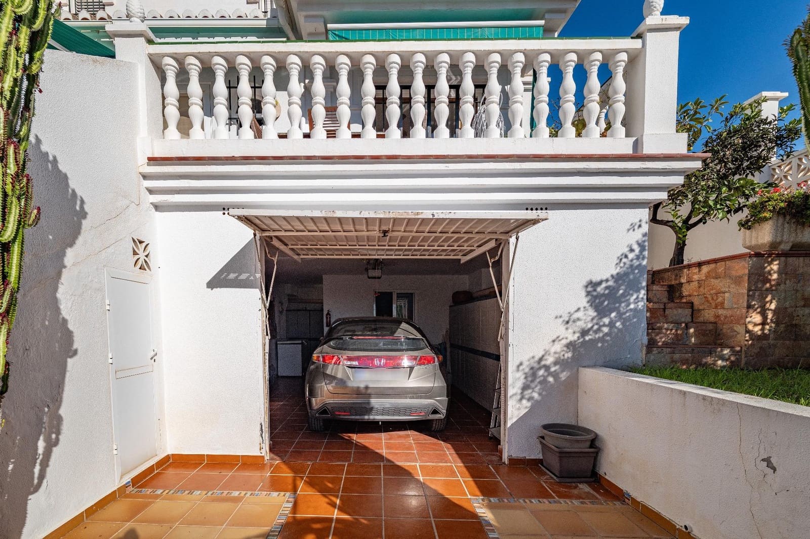 3 sypialnia Dom szeregowy na sprzedaż w Chilches z basenem garażem - 459 000 € (Ref: 9414292)