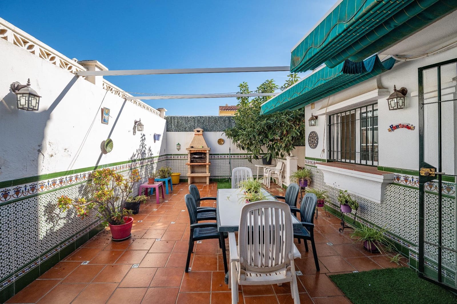 3 sypialnia Dom szeregowy na sprzedaż w Chilches z basenem garażem - 459 000 € (Ref: 9414292)