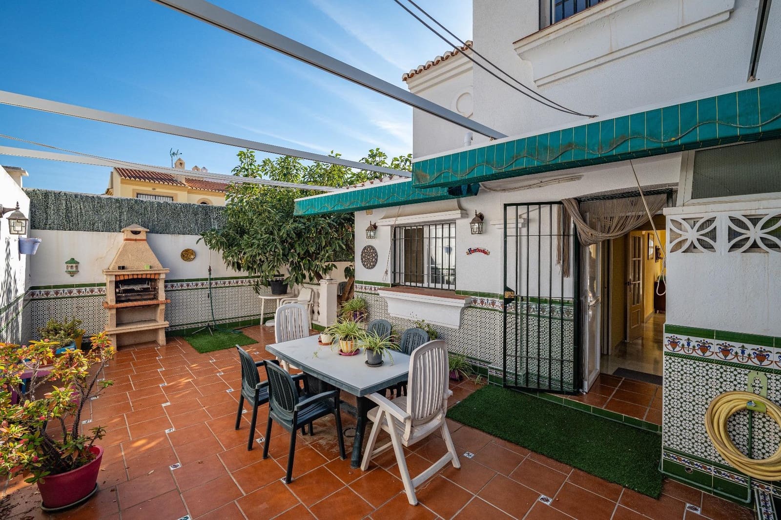 3 sypialnia Dom szeregowy na sprzedaż w Chilches z basenem garażem - 459 000 € (Ref: 9414292)