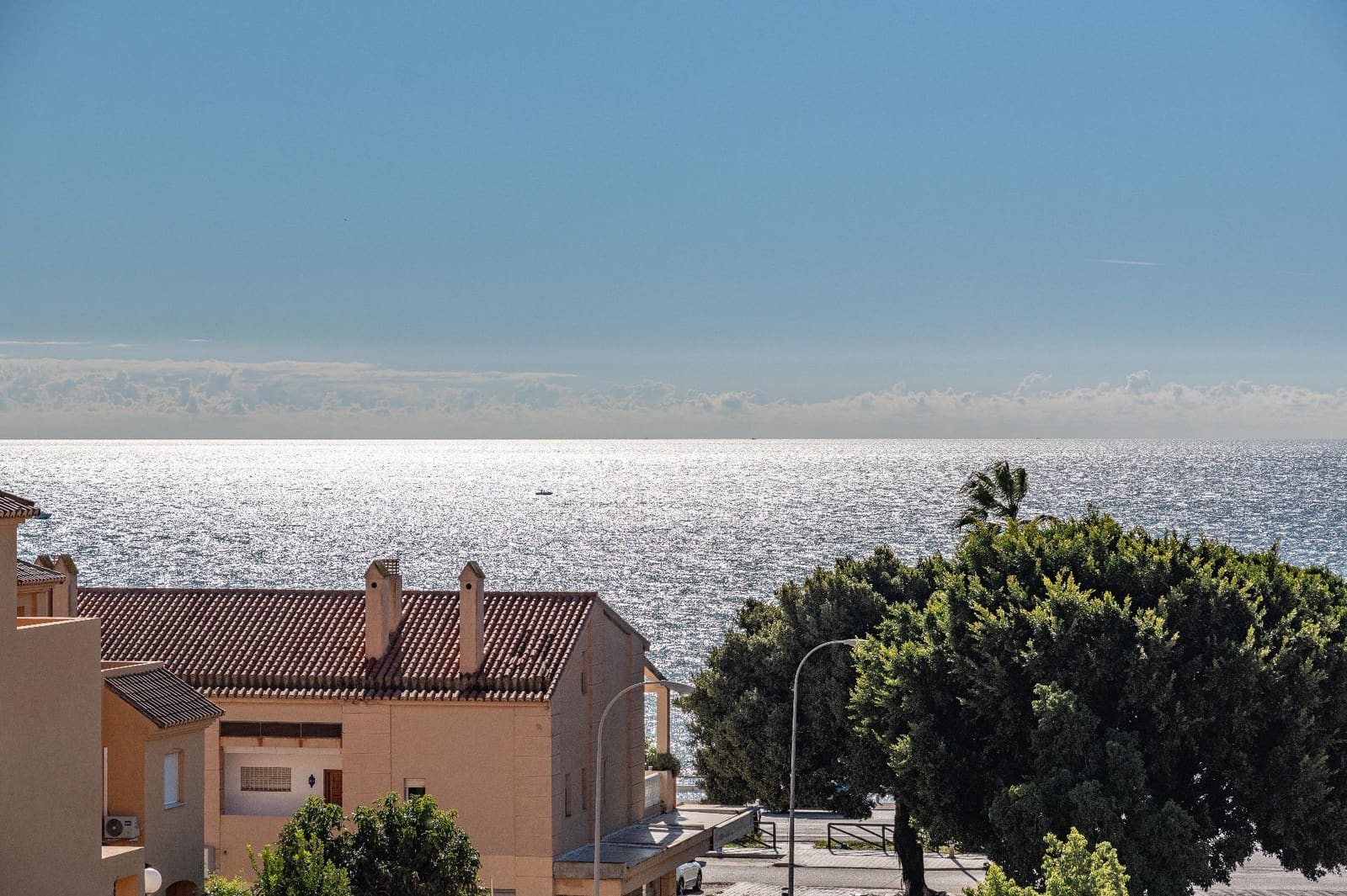 3 sypialnia Dom szeregowy na sprzedaż w Chilches z basenem garażem - 459 000 € (Ref: 9414292)