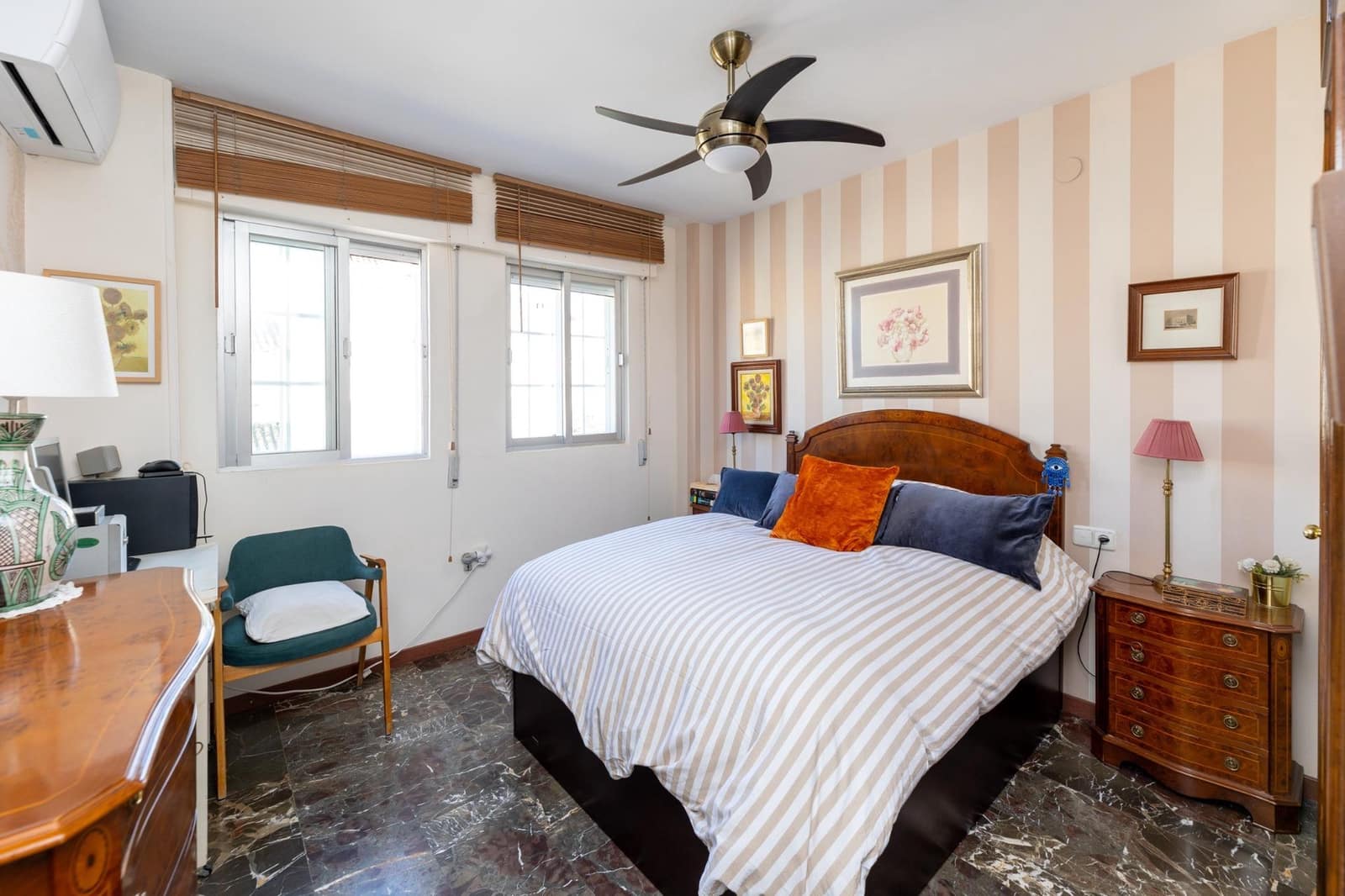 4 sypialnia Dom szeregowy na sprzedaż w Huetor Vega - 245 000 € (Ref: 9450456)