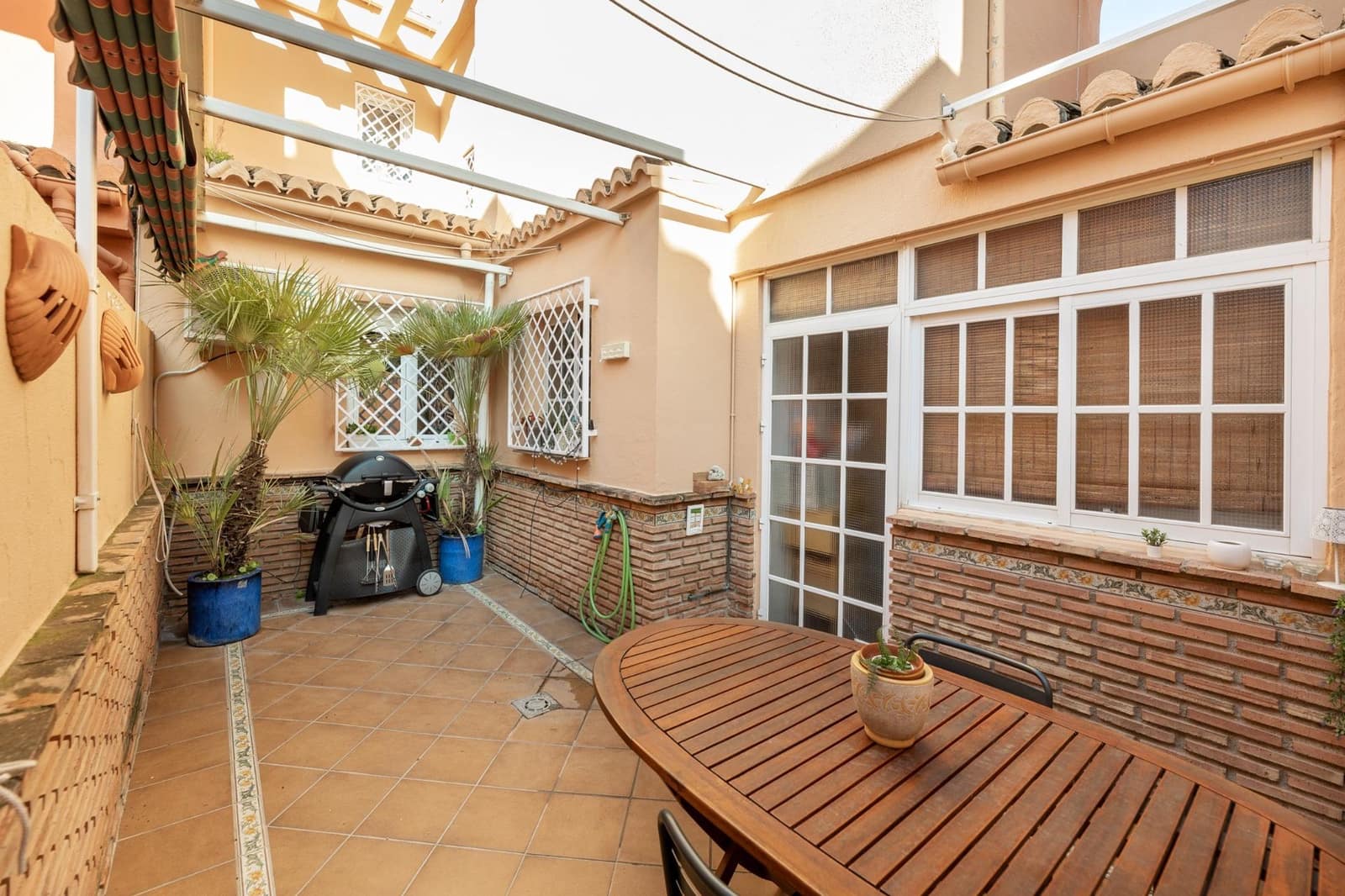 4 sypialnia Dom szeregowy na sprzedaż w Huetor Vega - 245 000 € (Ref: 9450456)