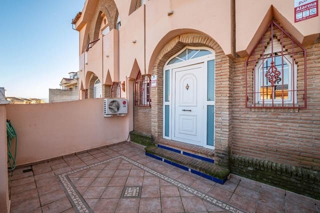 Adosado de 3 habitaciones en Las Gabias en alquiler - 950 € (Ref: 9470609)