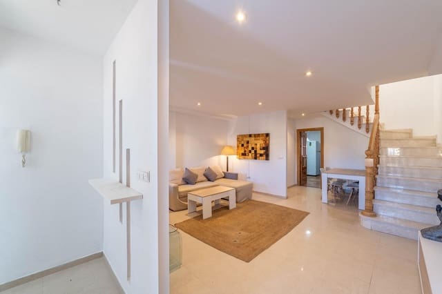 Adosado de 3 habitaciones en Las Gabias en alquiler - 950 € (Ref: 9470609)