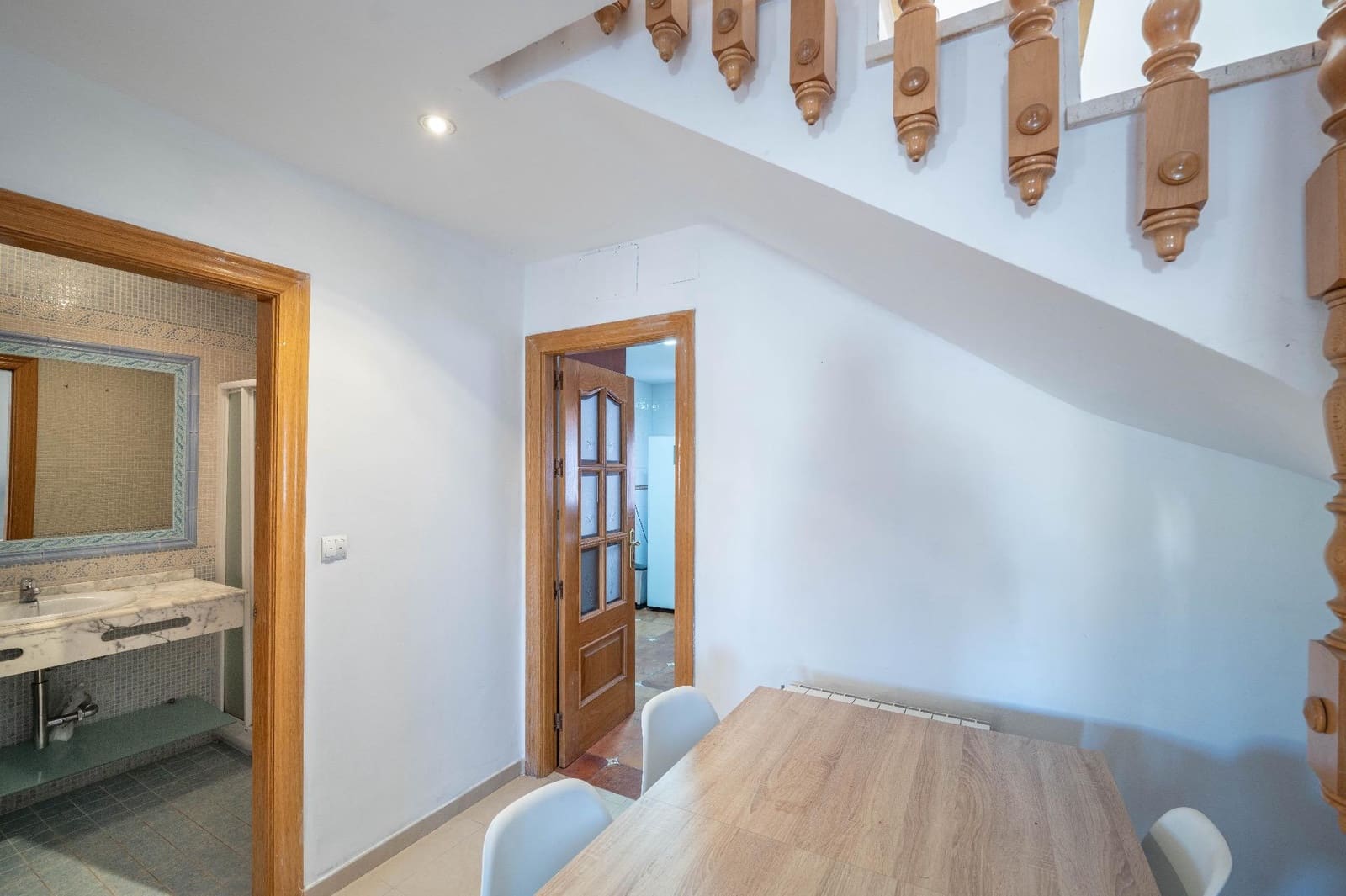 3 bedroom Terraced Villa for rent in Las Gabias with garage - € 950 (Ref: 9470609)