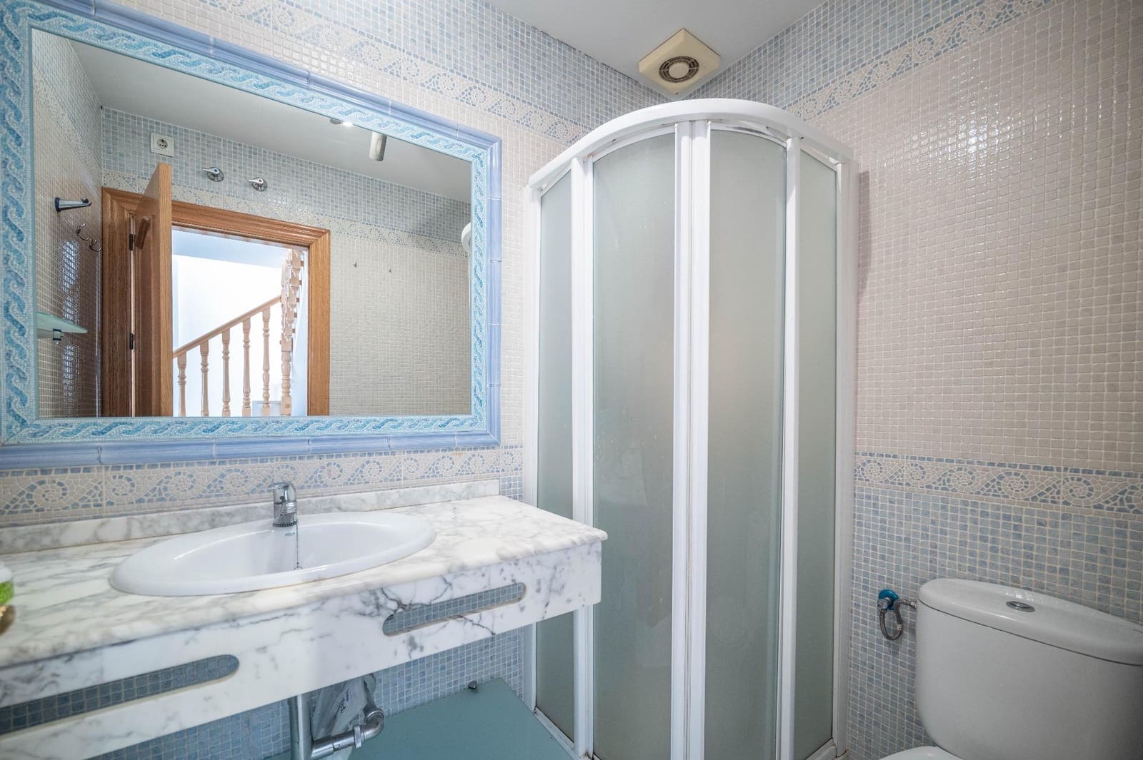 3 bedroom Terraced Villa for rent in Las Gabias with garage - € 950 (Ref: 9470609)