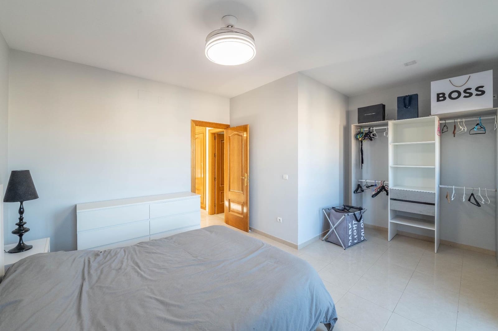 3 bedroom Terraced Villa for rent in Las Gabias with garage - € 950 (Ref: 9470609)