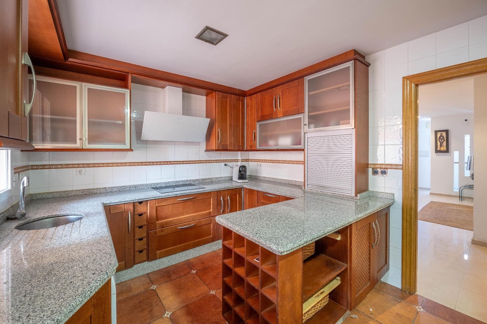 3 bedroom Terraced Villa for rent in Las Gabias with garage - € 950 (Ref: 9470609)