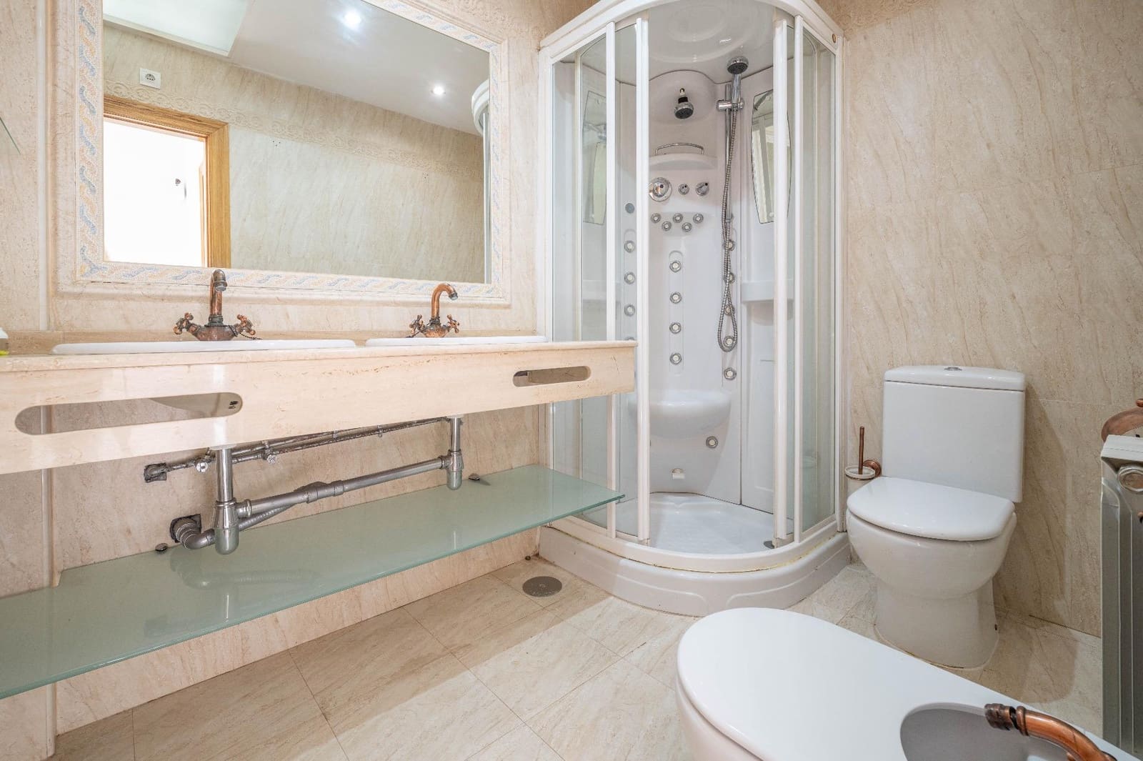 3 bedroom Terraced Villa for rent in Las Gabias with garage - € 950 (Ref: 9470609)