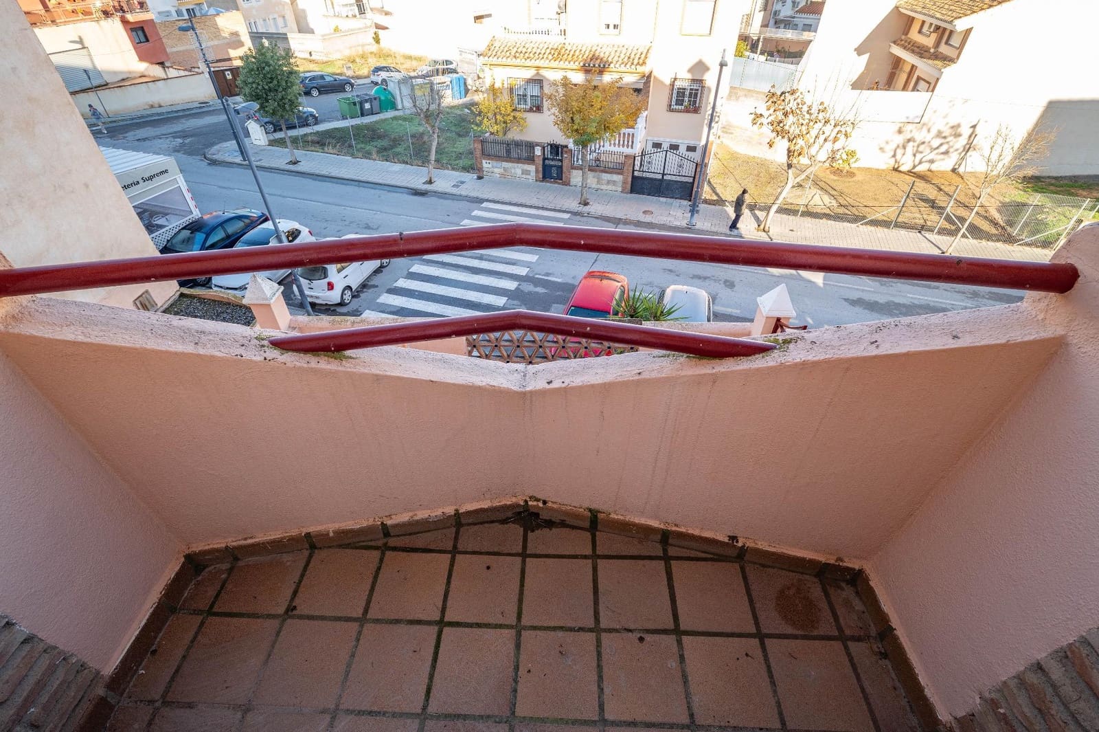 3 bedroom Terraced Villa for rent in Las Gabias with garage - € 950 (Ref: 9470609)