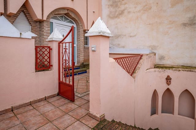 3 bedroom Terraced Villa for sale in Las Gabias with garage - € 235,000 (Ref: 9470610)