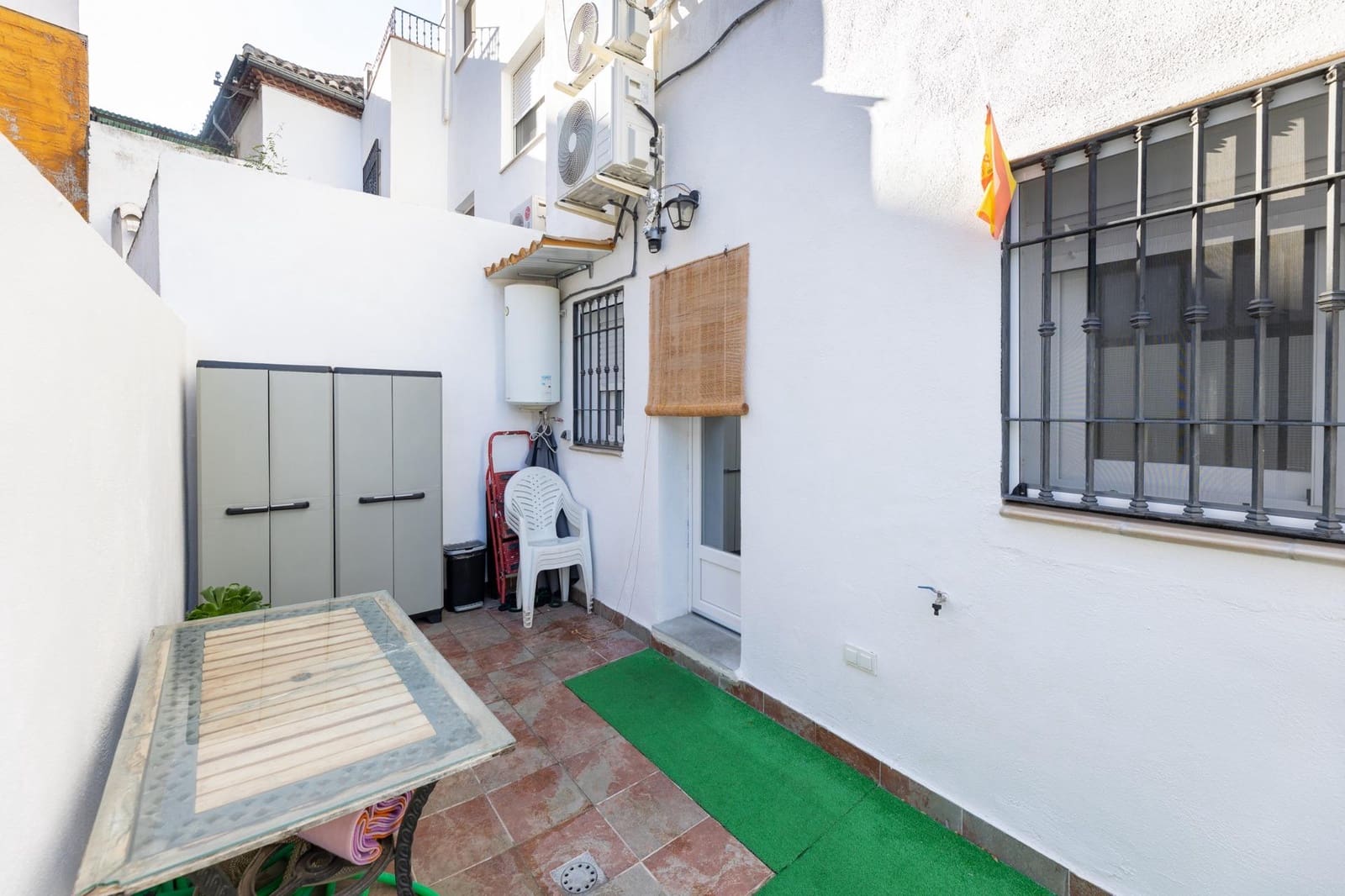 4 Zimmer Haus zu verkaufen in Granada Stadt - 465.000 € (Ref: 9470611)