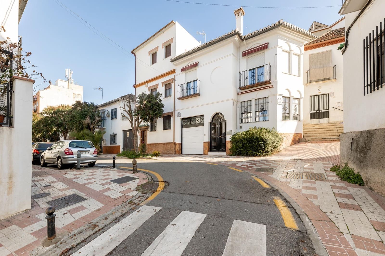 4 Zimmer Haus zu verkaufen in Granada Stadt - 465.000 € (Ref: 9470611)