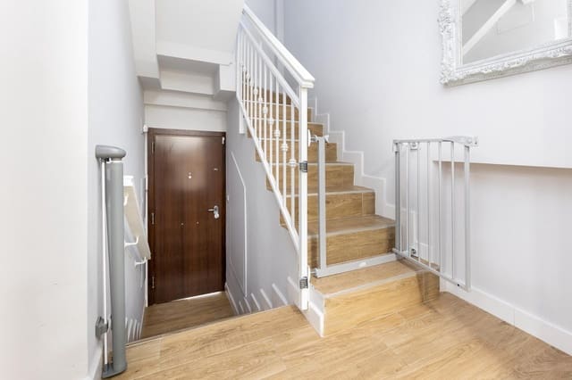 4 sovrum Hus till salu i Granada stad - 465 000 € (Ref: 9470611)