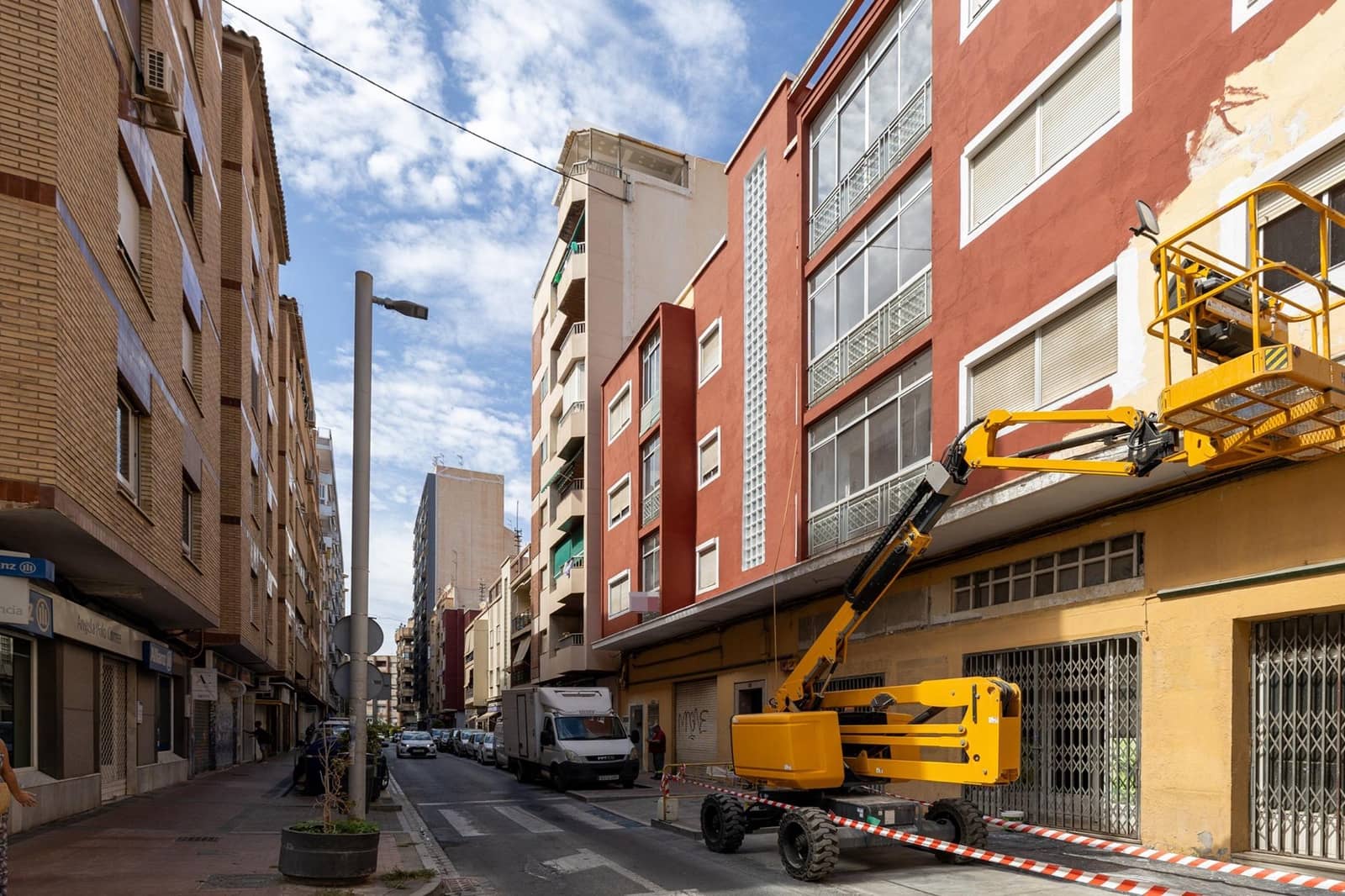 Piso de 4 habitaciones en Motril en venta - 115.000 € (Ref: 9474323)