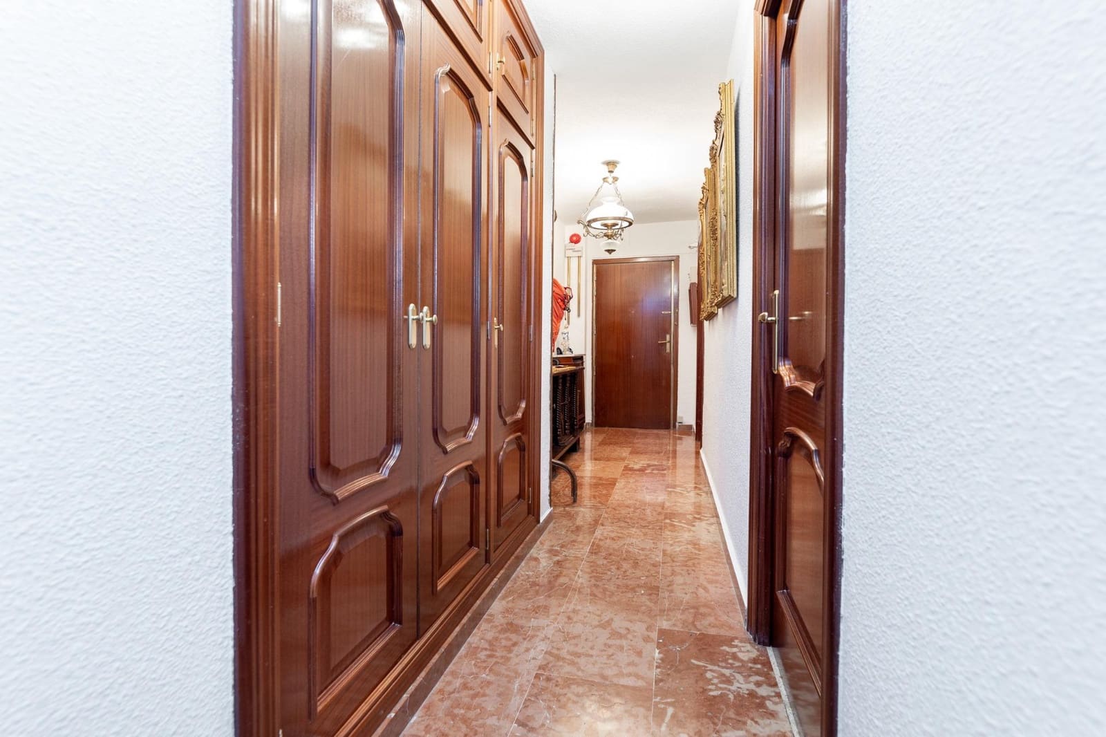 5 sovrum Lägenhet till salu i Granada stad - 420 000 € (Ref: 9533951)