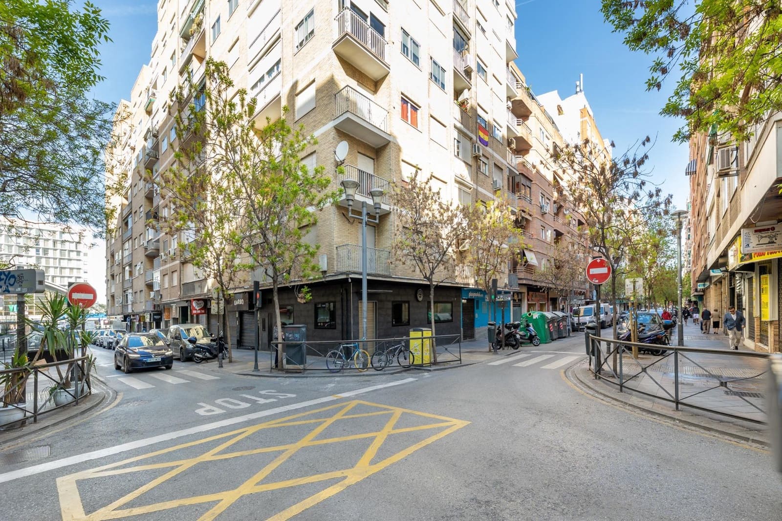 5 sovrum Lägenhet till salu i Granada stad - 420 000 € (Ref: 9533951)