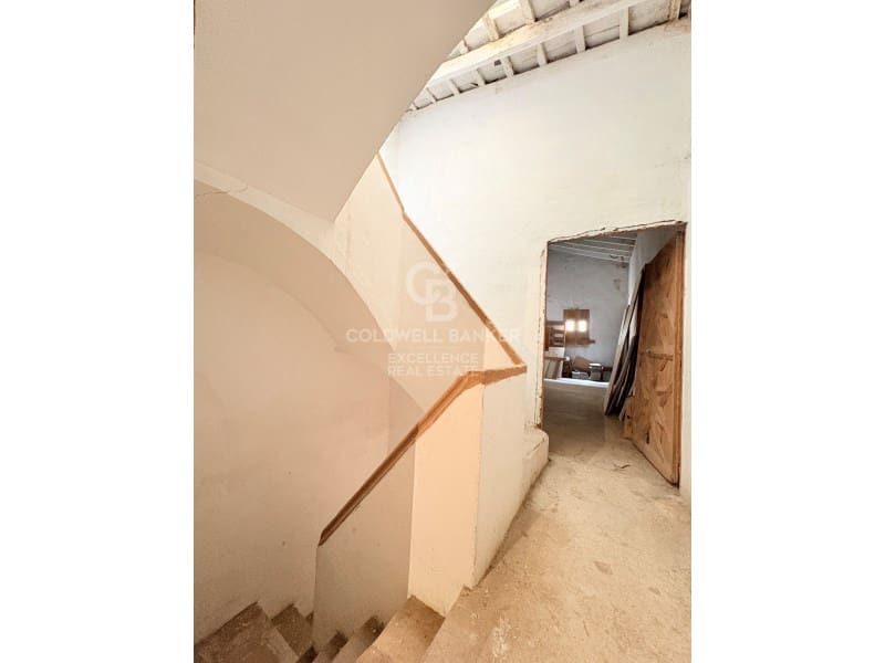 Townhouse for sale in Castello de la Plana - € 175,000 (Ref: 10005323)