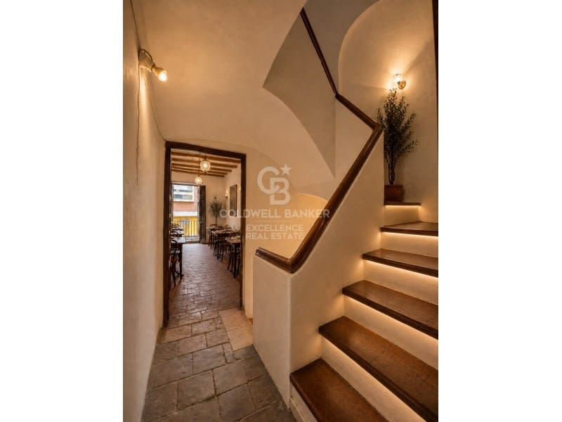 6 bedroom Townhouse for sale in Castello de la Plana - € 175,000 (Ref: 10005323)
