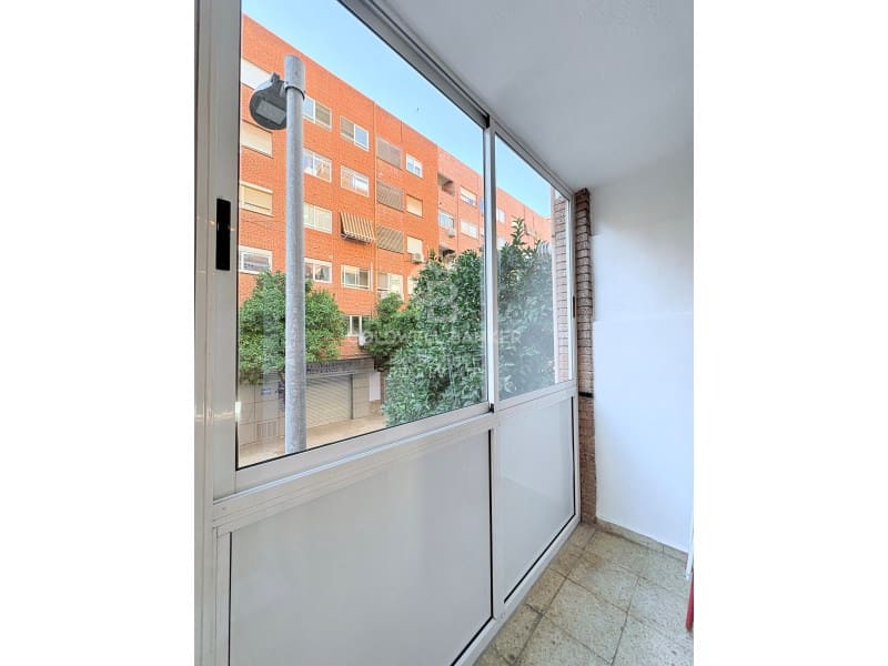 3 slaapkamer Flat te koop in Valencia stad - € 380.000 (Ref: 10100112)