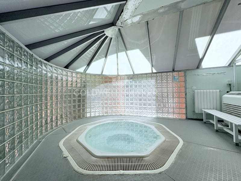 4 chambre Appartement à vendre à Valence ville avec piscine garage - 685 000 € (Ref: 10100113)