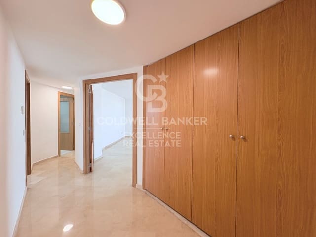 4 chambre Appartement à vendre à Ciutat de les Arts i de les Ciencies, Valence ville avec piscine garage - 685 000 € (Ref: 10100113)