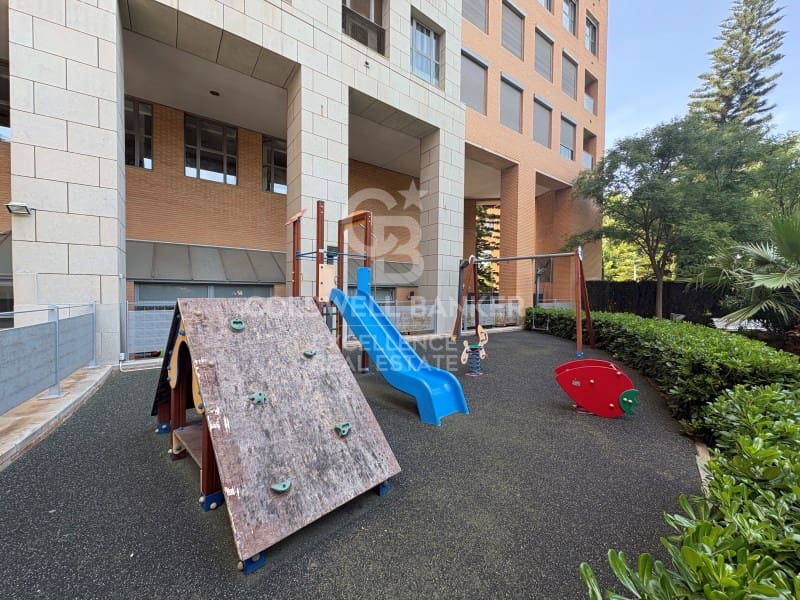 4 chambre Appartement à vendre à Valence ville avec piscine garage - 685 000 € (Ref: 10100113)