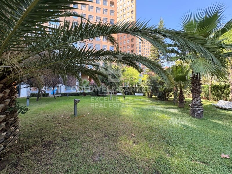 4 chambre Appartement à vendre à Valence ville avec piscine garage - 685 000 € (Ref: 10100113)