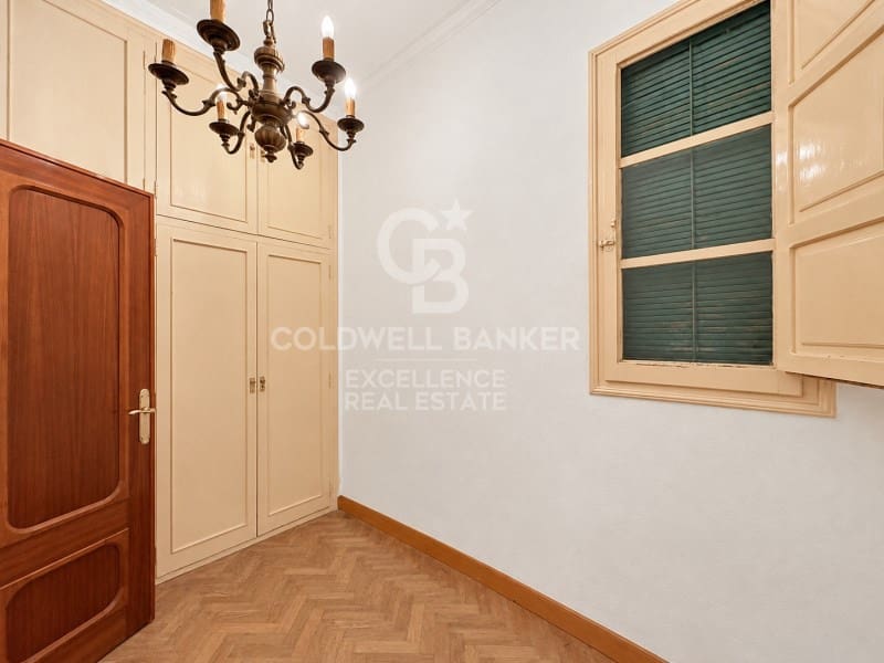 4 Zimmer Wohnung zu verkaufen in Valencia Stadt - 465.000 € (Ref: 10102229)