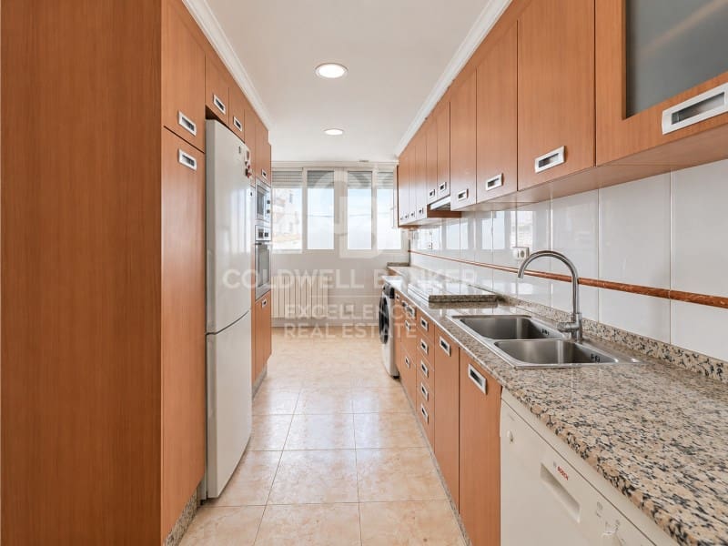 4 Zimmer Wohnung zu verkaufen in Valencia Stadt - 465.000 € (Ref: 10102229)