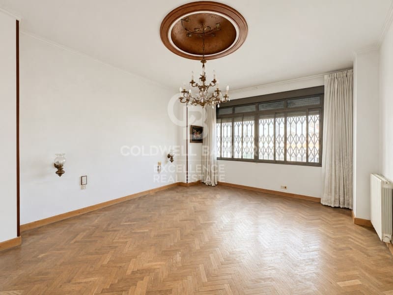4 Zimmer Wohnung zu verkaufen in Valencia Stadt - 465.000 € (Ref: 10102229)