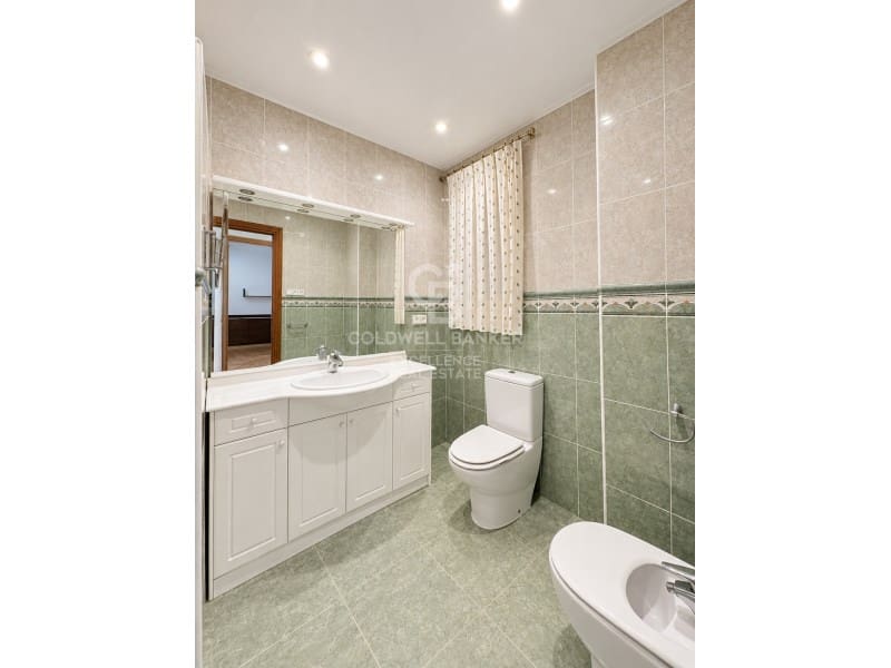 4 Zimmer Wohnung zu verkaufen in Valencia Stadt - 465.000 € (Ref: 10102229)