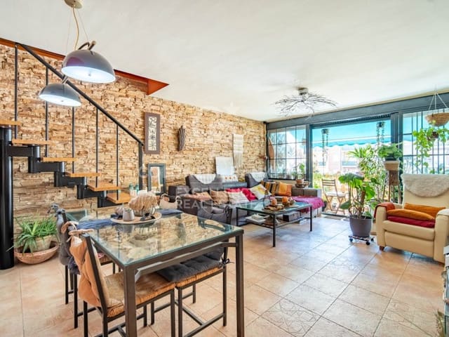 3 bedroom Apartment for sale in La Petxina, Valencia city - € 590,000 (Ref: 9402181)