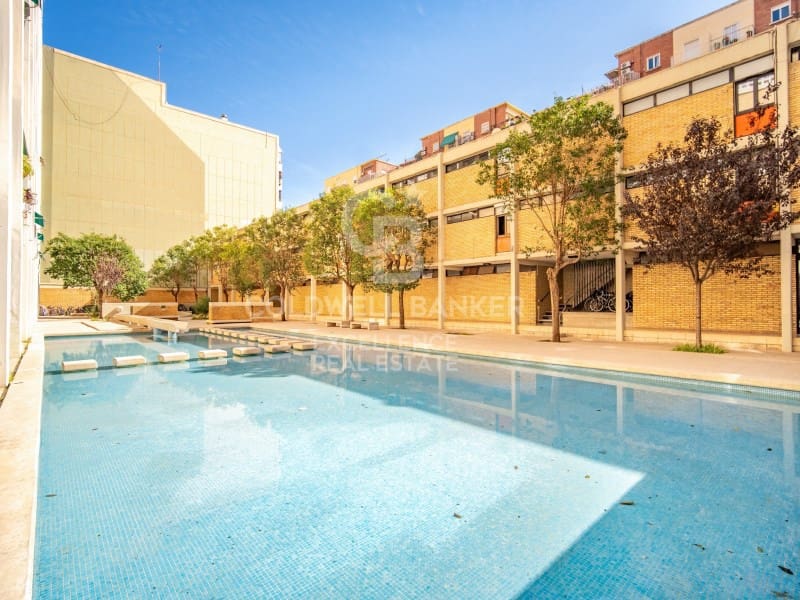 3 bedroom Apartment for sale in Valencia city - € 590,000 (Ref: 9402181)