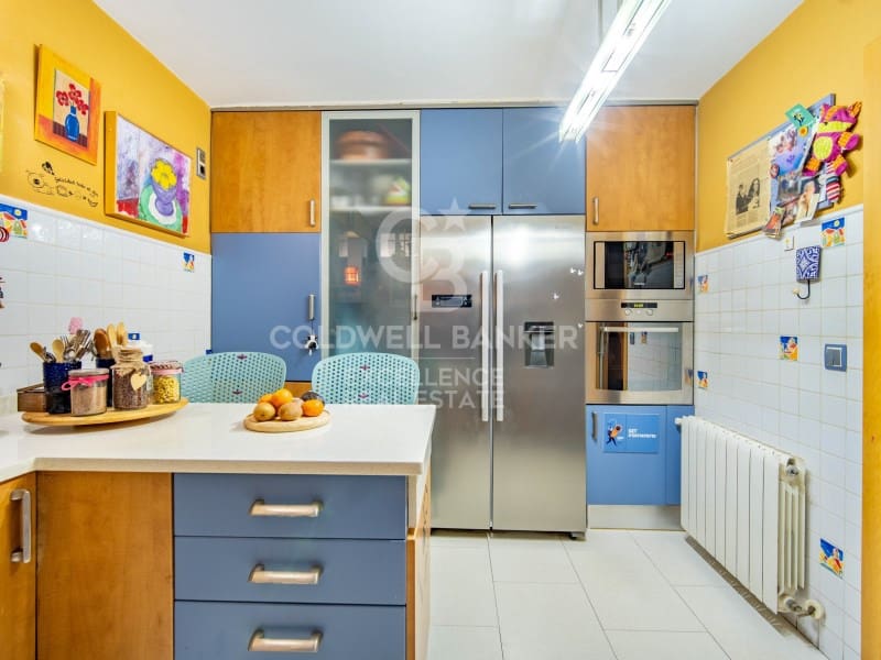 3 bedroom Apartment for sale in Valencia city - € 590,000 (Ref: 9402181)