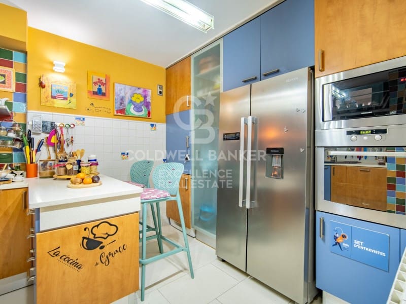 3 bedroom Apartment for sale in Valencia city - € 590,000 (Ref: 9402181)