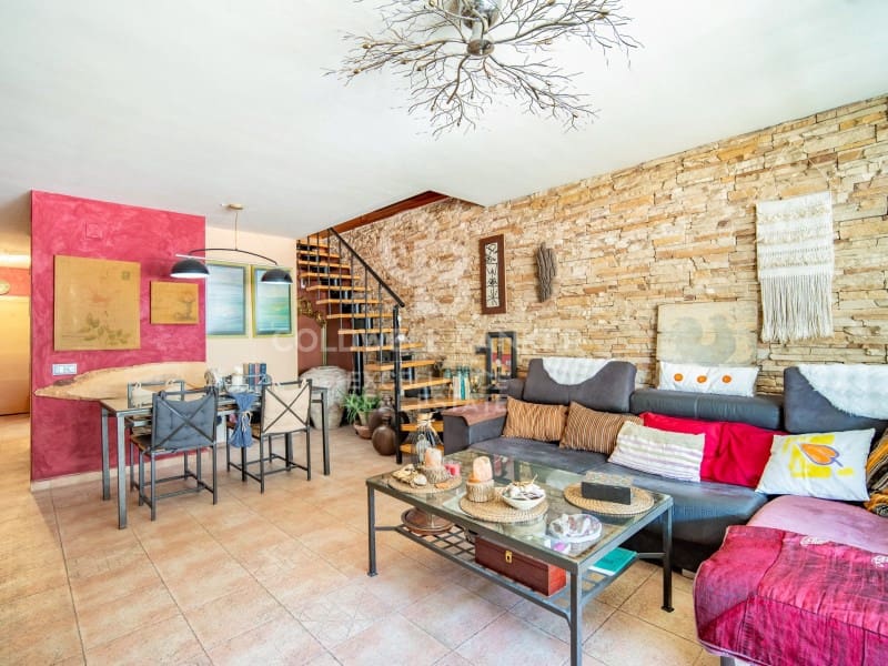 3 bedroom Apartment for sale in Valencia city - € 590,000 (Ref: 9402181)