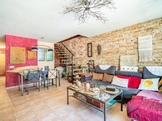 3 bedroom Apartment for sale in La Petxina, Valencia city - € 590,000 (Ref: 9402181)