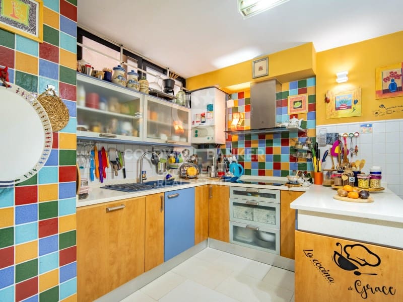 3 bedroom Apartment for sale in Valencia city - € 590,000 (Ref: 9402181)