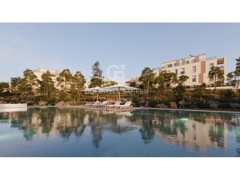 Flat te koop in Campolivar met zwembad garage - € 369.000 (Ref: 9402183)