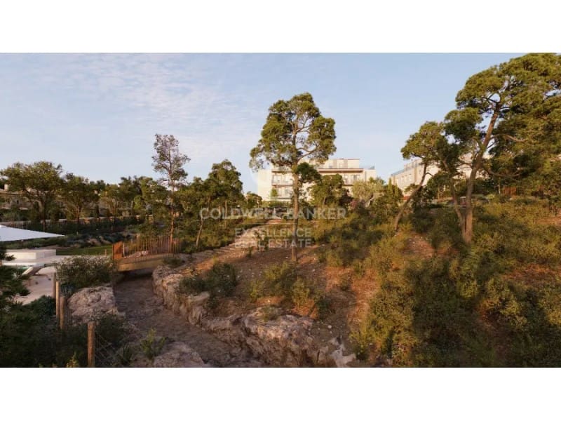 Flat te koop in Campolivar met zwembad garage - € 369.000 (Ref: 9402183)