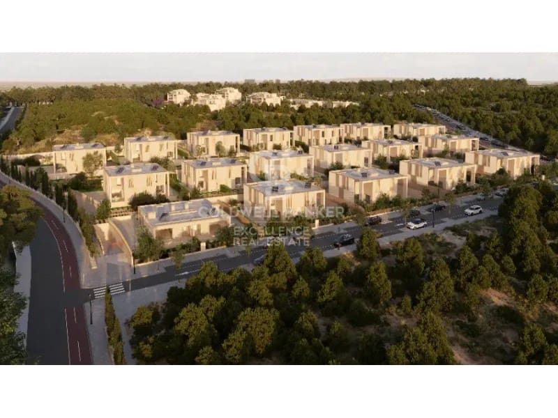 4 soveværelse Semi-Rækkehus til salg i Campolivar med garage - € 820.000 (Ref: 9402185)