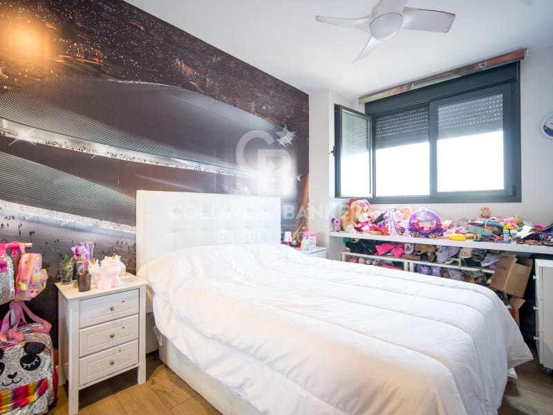 3 sypialnia Mieszkanie na sprzedaż w Miasto Walencja z basenem garażem - 730 000 € (Ref: 9402187)