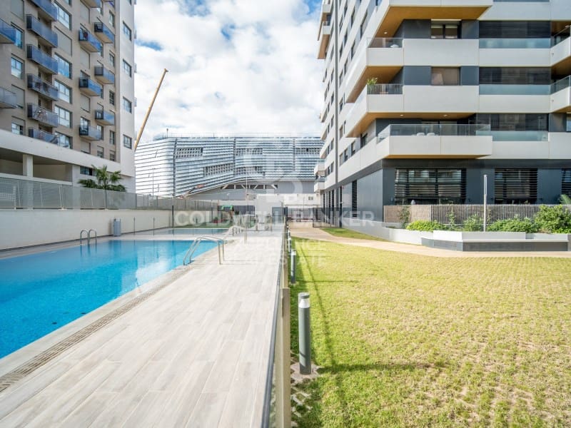 3 sypialnia Mieszkanie na sprzedaż w Miasto Walencja z basenem garażem - 730 000 € (Ref: 9402187)