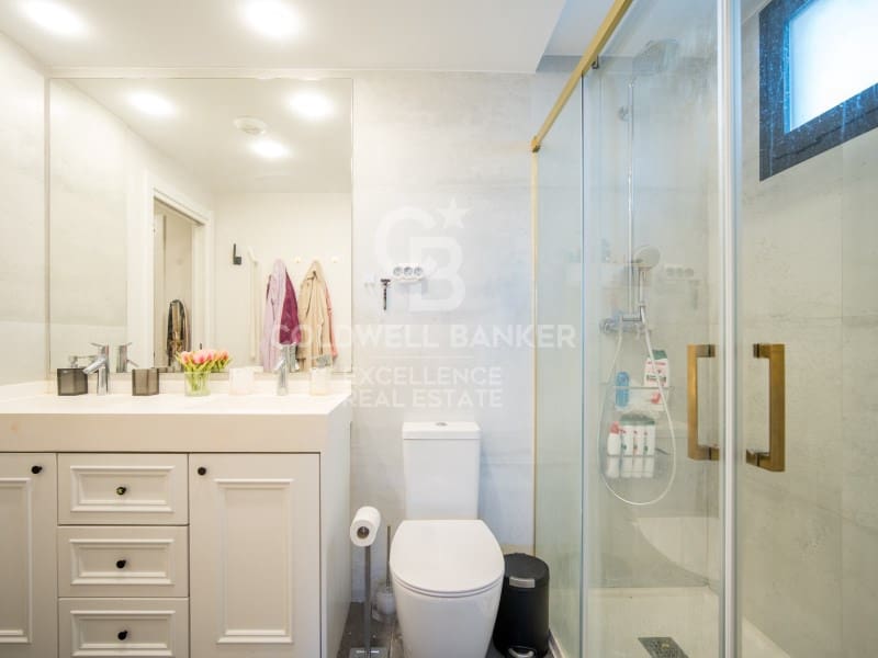 3 sypialnia Mieszkanie na sprzedaż w Miasto Walencja z basenem garażem - 730 000 € (Ref: 9402187)