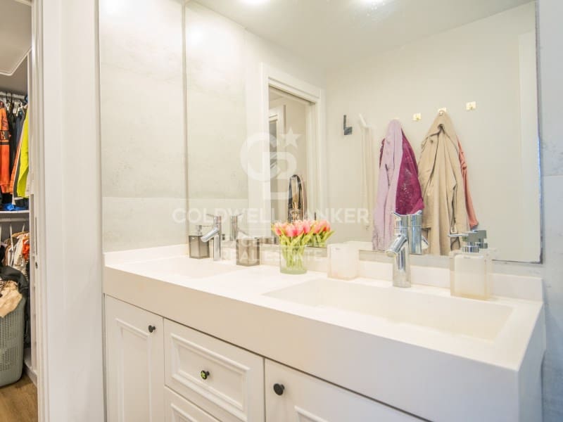 3 sypialnia Mieszkanie na sprzedaż w Miasto Walencja z basenem garażem - 730 000 € (Ref: 9402187)