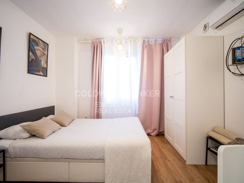 10 bedroom Hotel for sale in Paterna with pool - € 950,000 (Ref: 9402188)