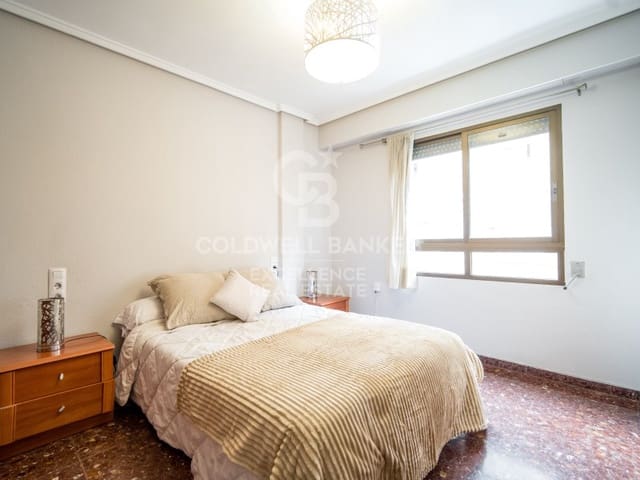 4 bedroom Flat for sale in Morvedre, Valencia city - € 359,000 (Ref: 9402189)