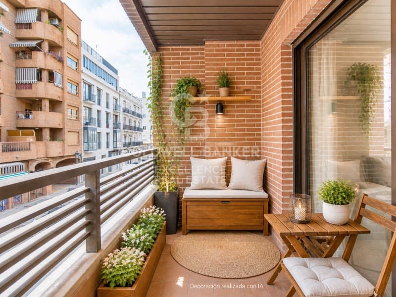 4 bedroom Flat for sale in Valencia city - € 345,000 (Ref: 9402189)