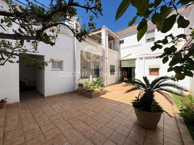 5 bedroom Townhouse for sale in Xeresa - € 250,000 (Ref: 9402190)